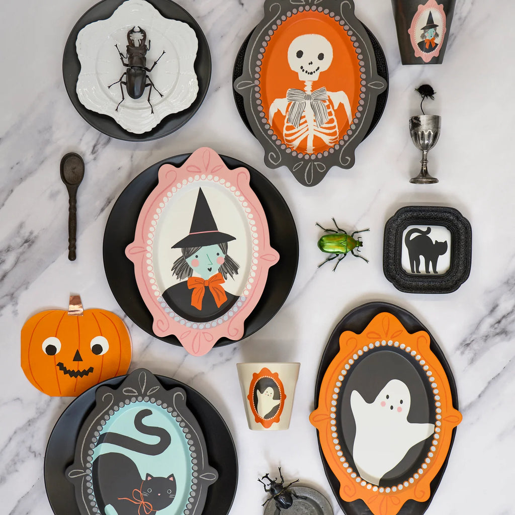 Platos de retratos de Halloween reutilizables
