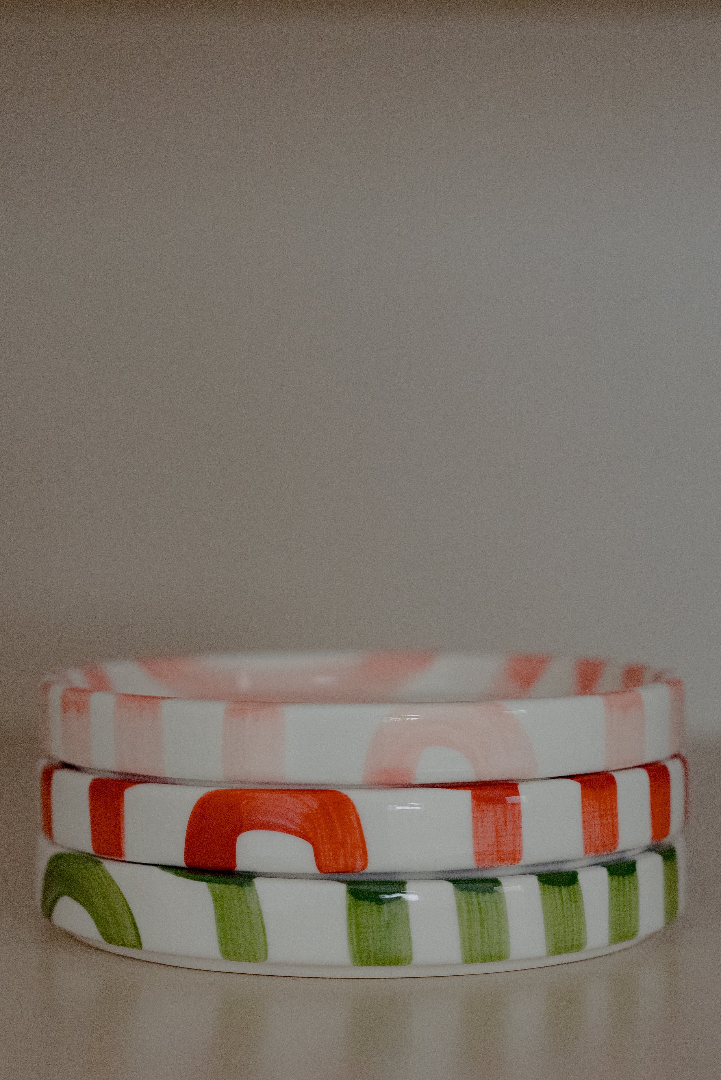 Pink lined plate