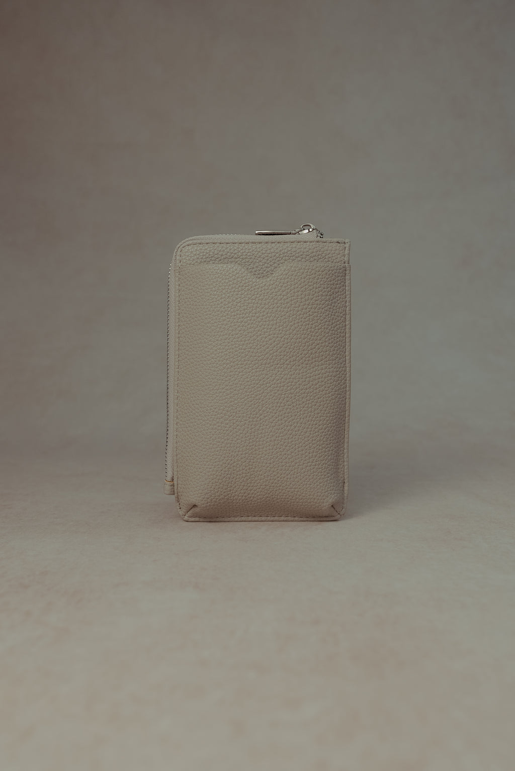 Bolsa gris para celular