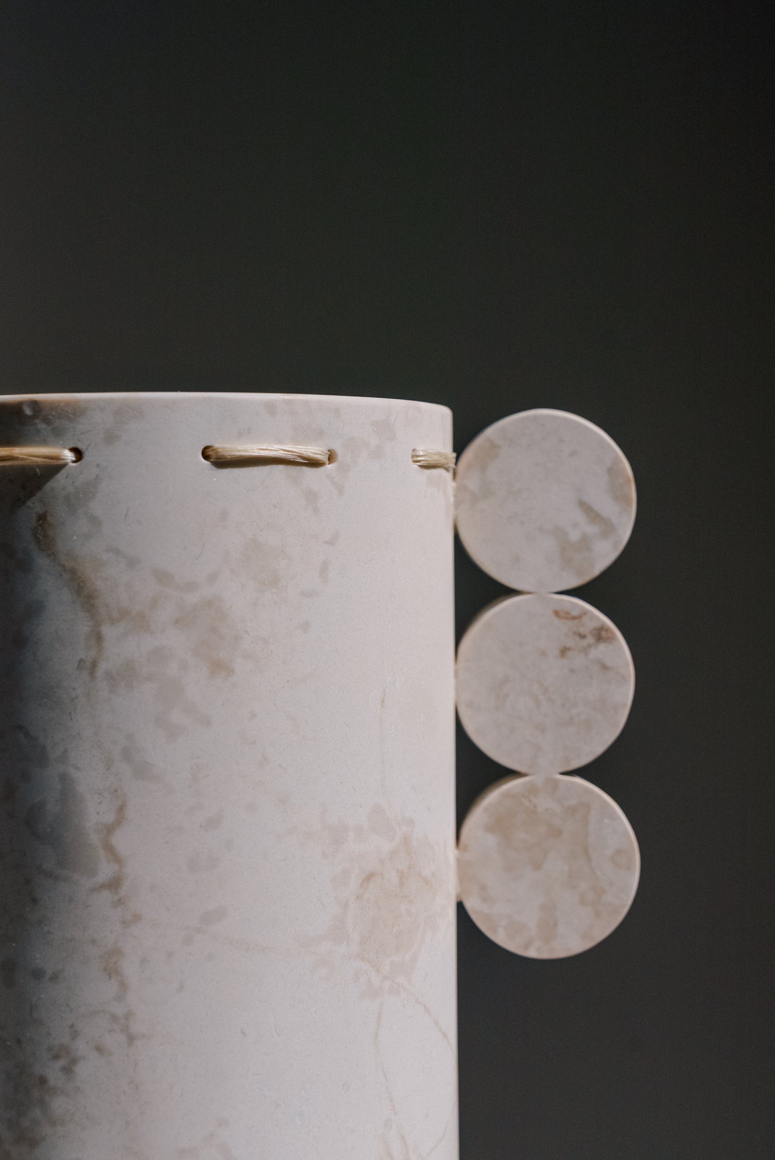 Pok ta pok large vase
