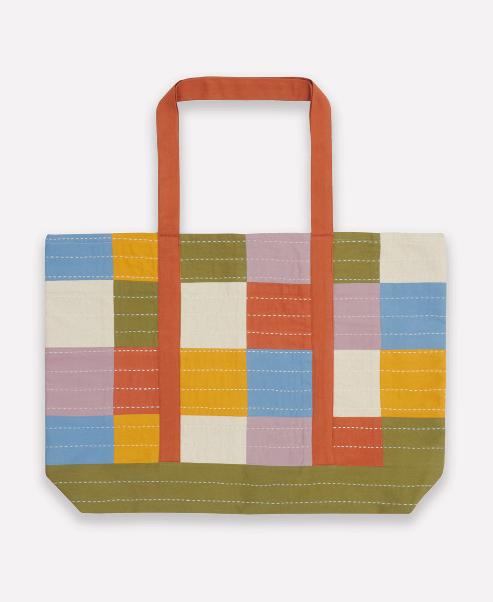 Tote Checkered Canvas color Cloud, detalle del estampado